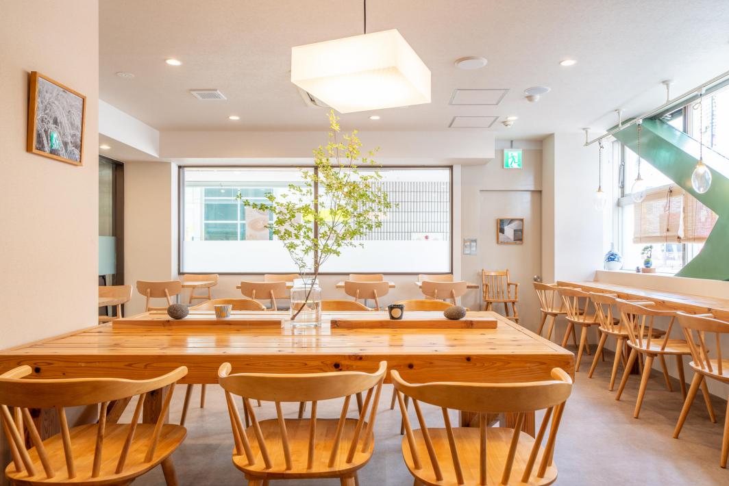 店内客席